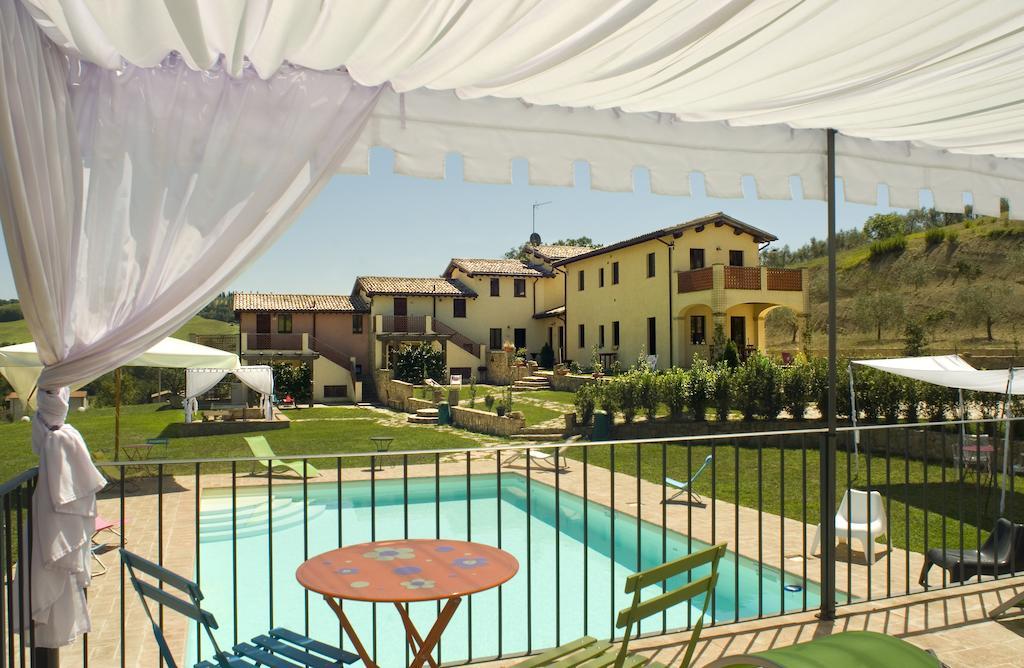 الشقق الفندقية Castel Ritaldiفي  Borgo Le Capannelle المظهر الخارجي الصورة