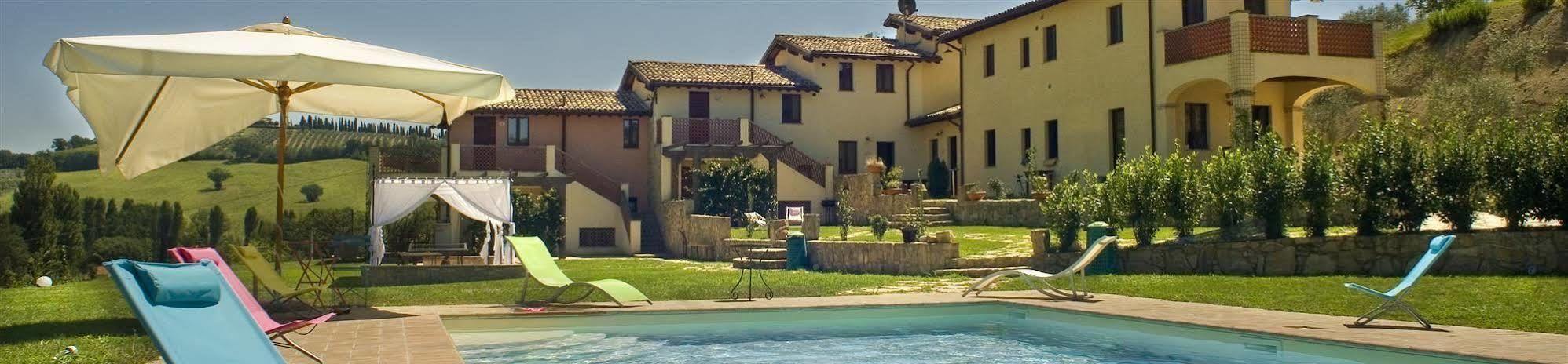 الشقق الفندقية Castel Ritaldiفي  Borgo Le Capannelle المظهر الخارجي الصورة